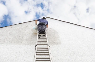 Peinture extérieure à Moulins-sur-Ouanne — façades et ravalement
